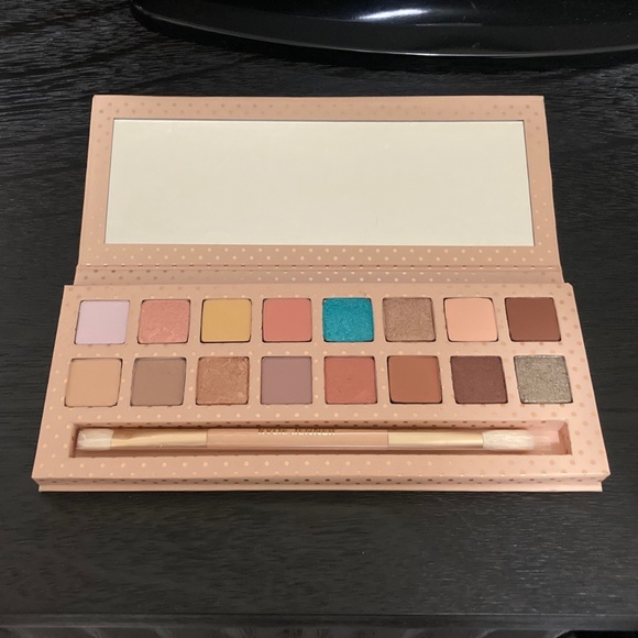 Kylie Cosmetics - Take Me on Vacation Palette - Brand New - Picture 4 of 4